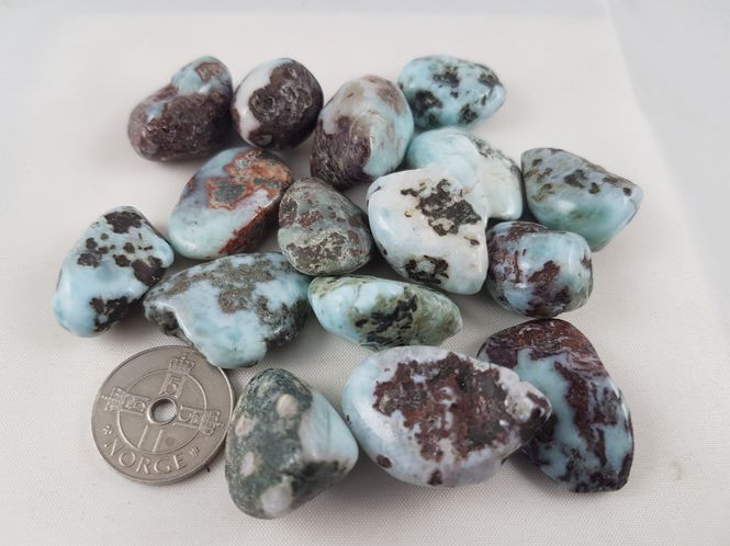 Hovedbilde larimar - atlantis sten
